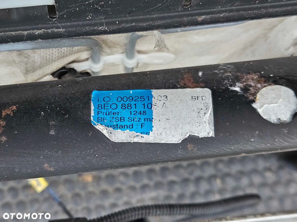 Fotel Siedzenie Pasażera 8E0881106 A Pasażer Prawy Przód Welur Soul Zagłowek Zapinka Pasa Osłona Audi A4 B6 B7 - 31