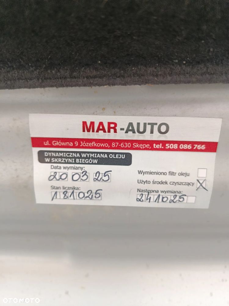 Volvo XC 40 D3 Momentum Pro - 33