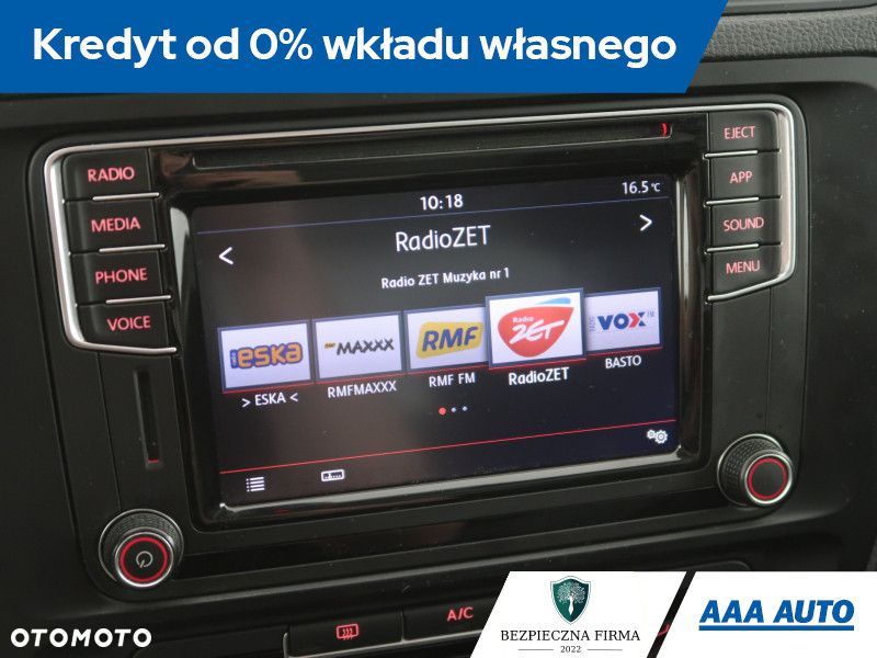 Volkswagen Jetta - 14