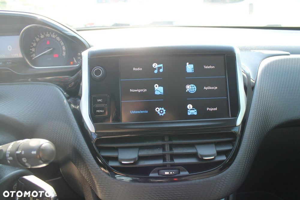 Peugeot 2008 - 16