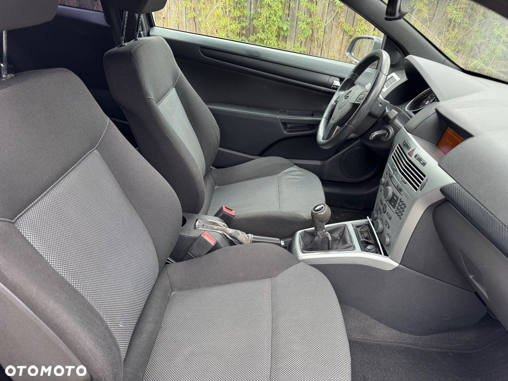 Opel Astra - 10