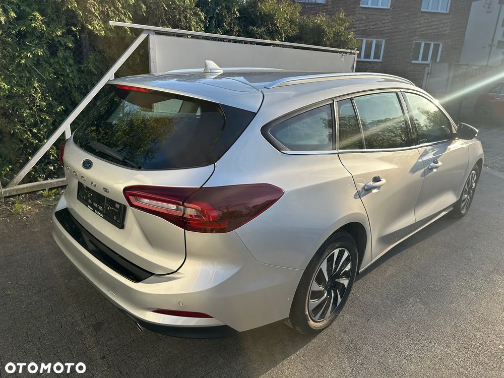 Ford Focus - 2