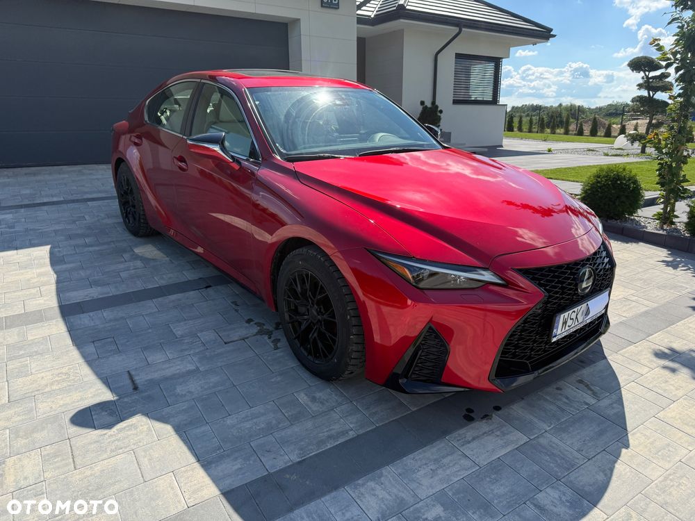 Lexus IS - 7