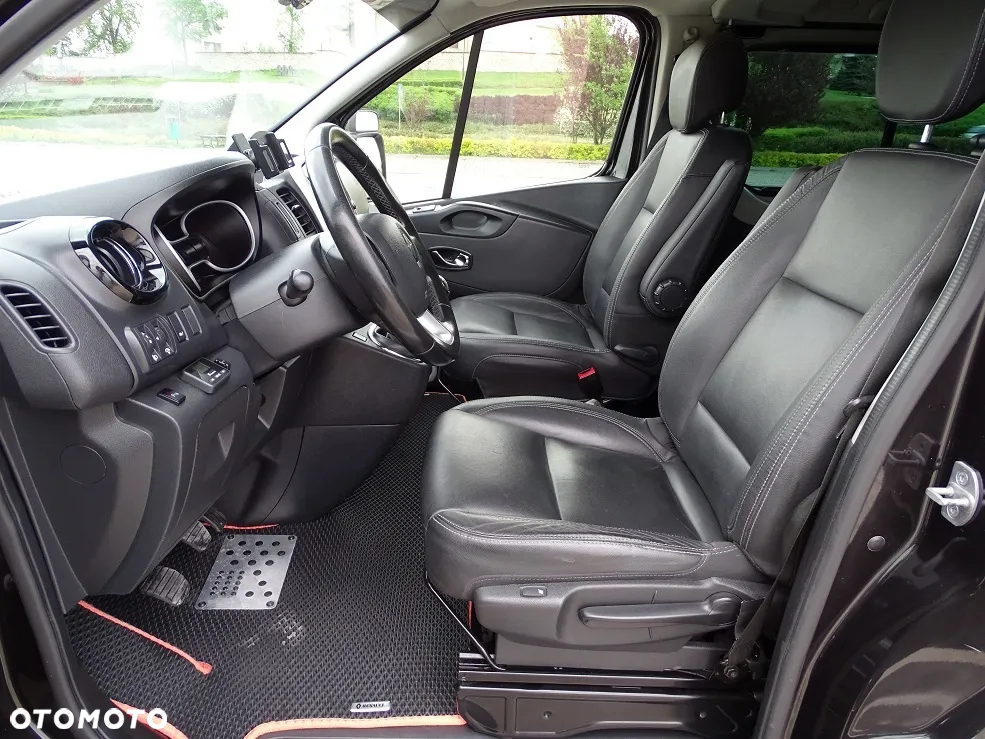 Renault Trafic Grand SpaceClass 1.6 dCi - 19