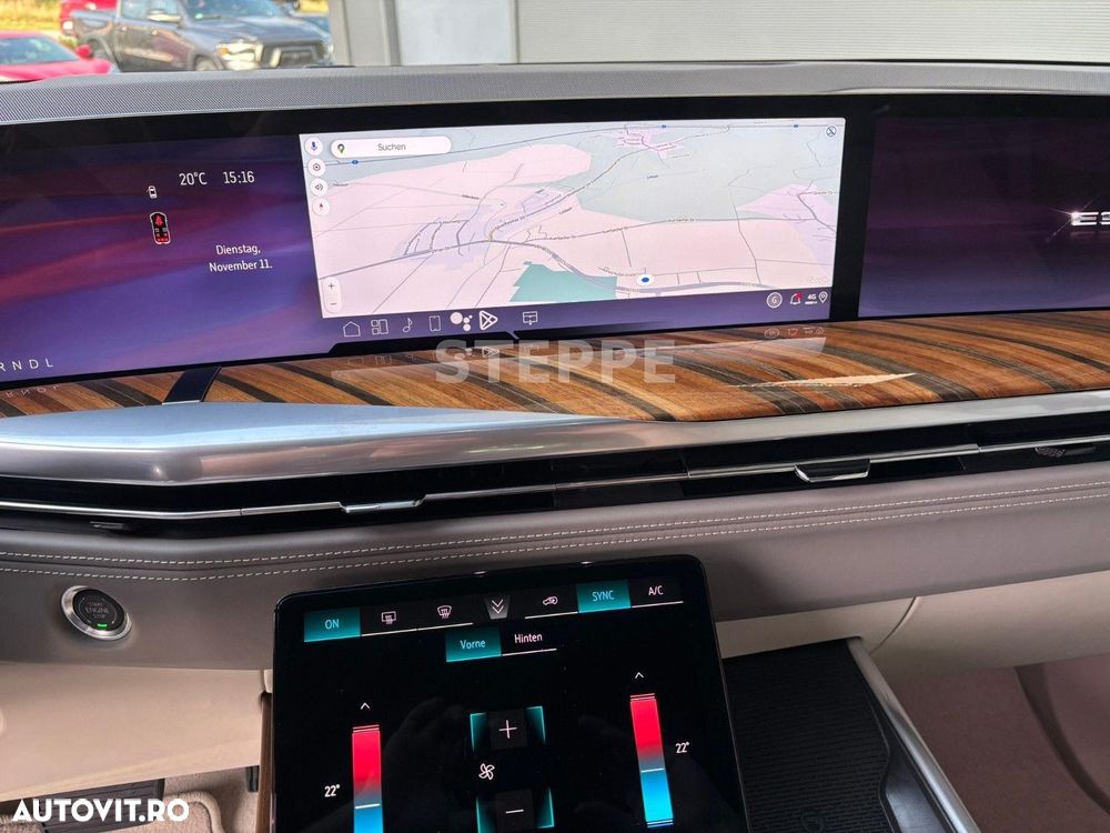 Cadillac Escalade - 14