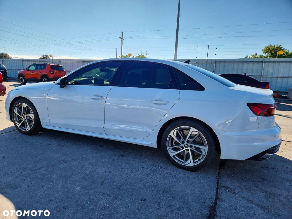 Audi A4 Avant 2.0 TFSI quattro S tronic - 2