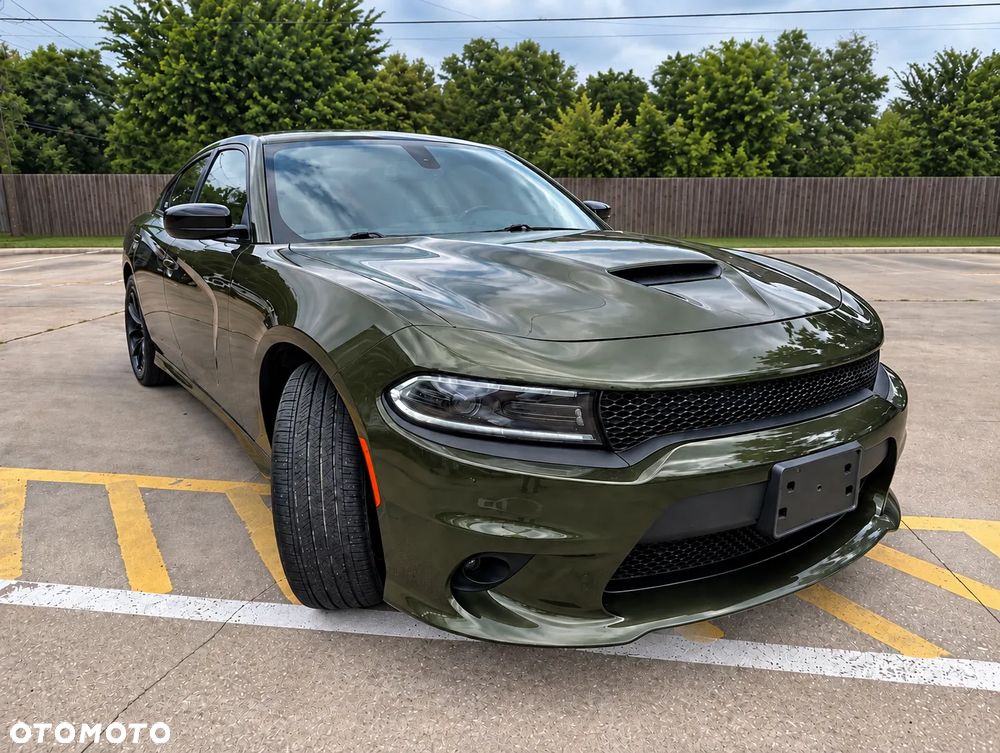 Dodge Charger 5.7 R/T - 1