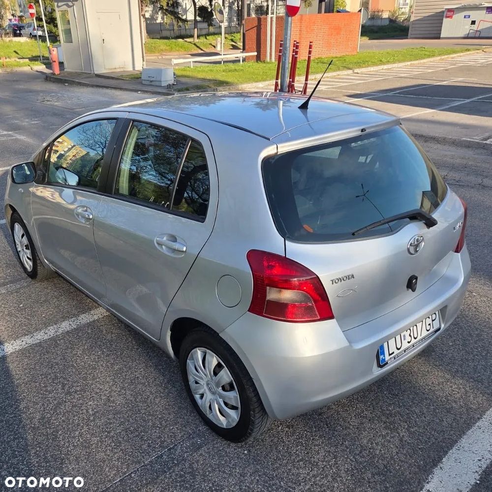 Toyota Yaris 1.4 D-4D Sol - 7