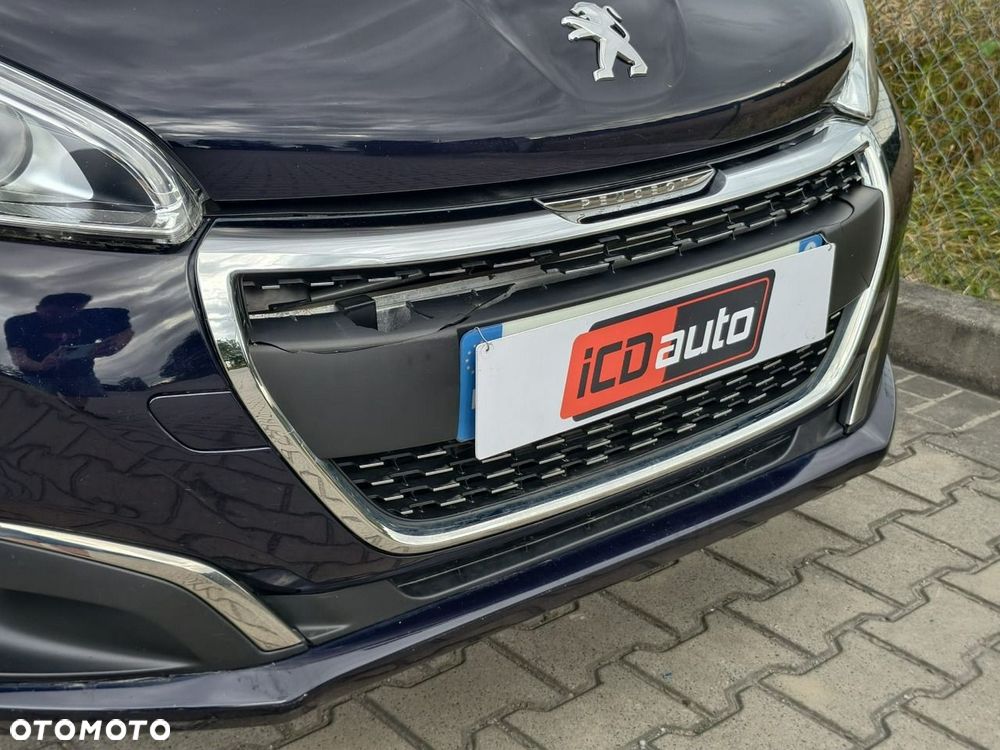 Peugeot 208 - 26