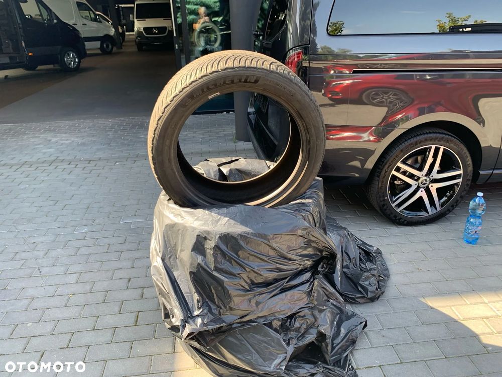 Mercedes-Benz Klasa V 250 d 4-Matic Exclusive 7G-Tronic - 36