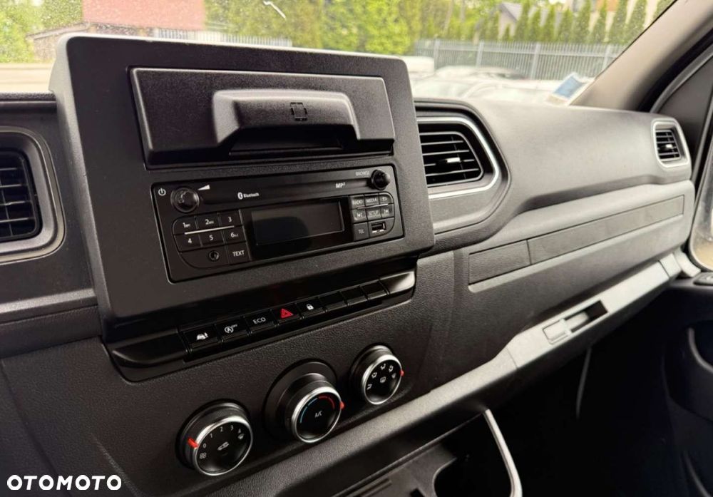 Renault Master -40 Chłodnia Mroznia izoterma - 13