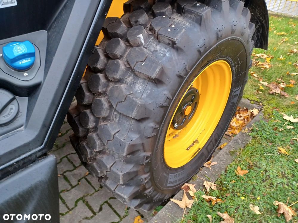 JCB 542-70 Agri Super - 8