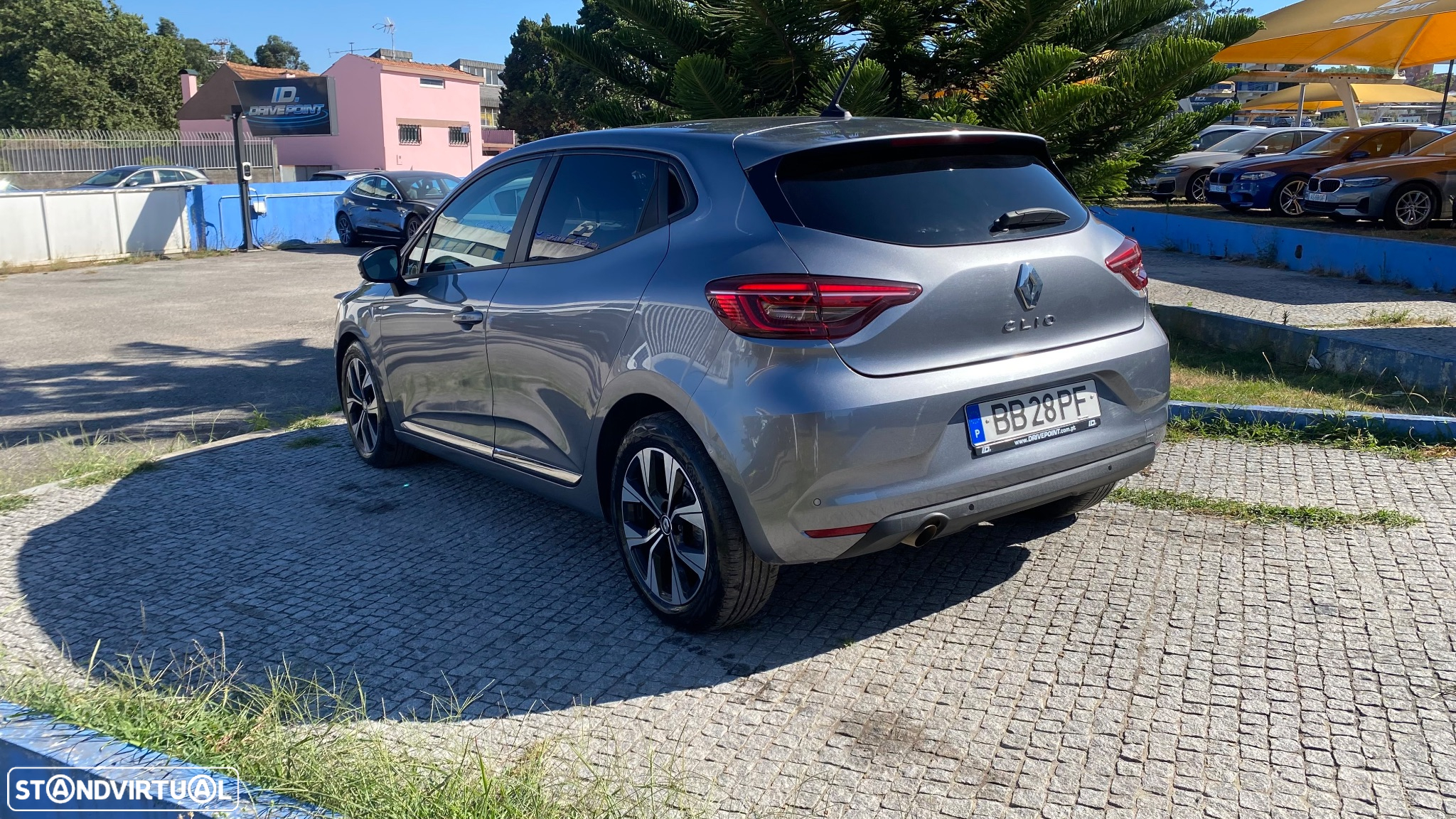 Renault Clio 1.0 TCe Techno - 10