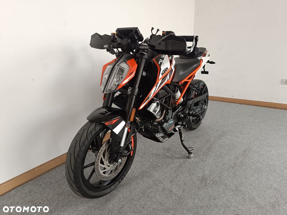 KTM Duke - 10