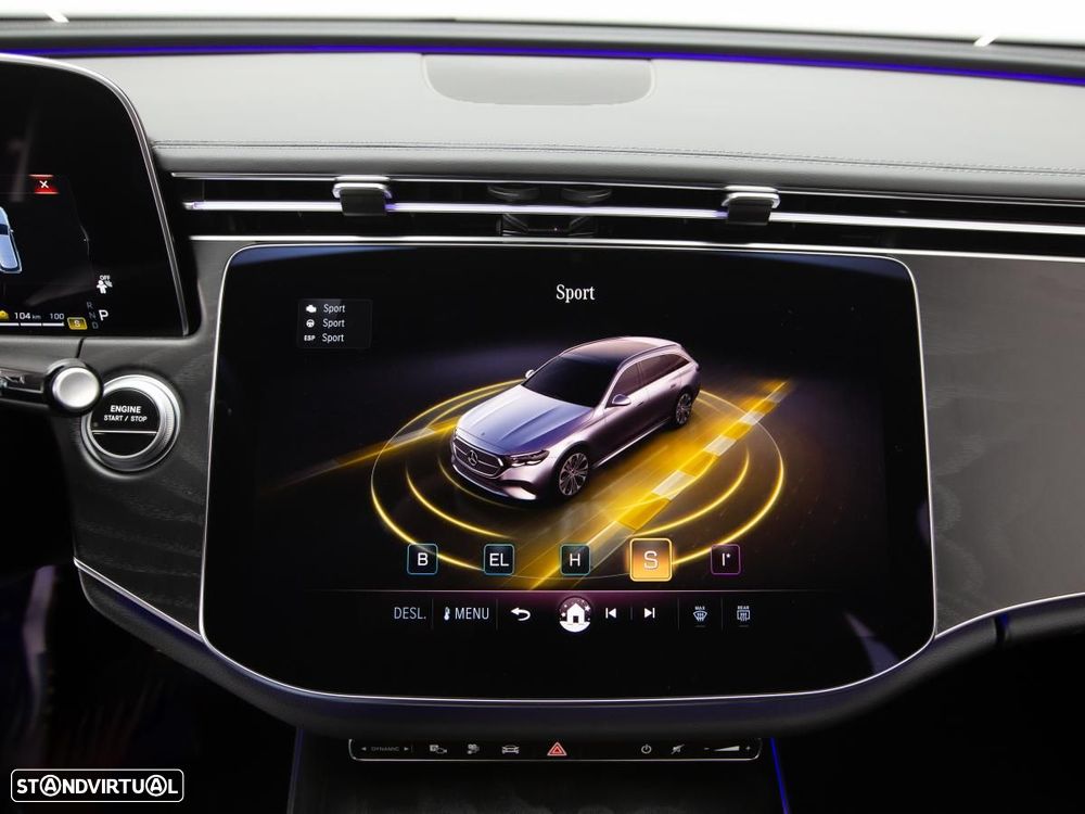 Mercedes-Benz E 300 de AMG Line - 38