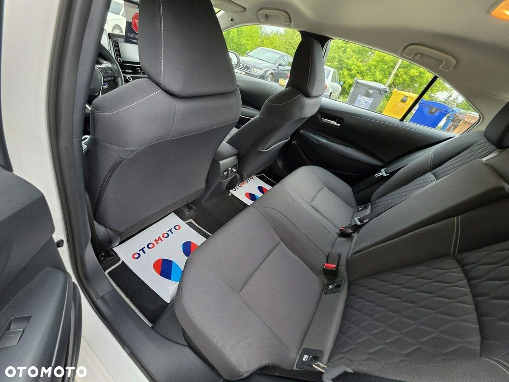 Toyota Corolla - 7