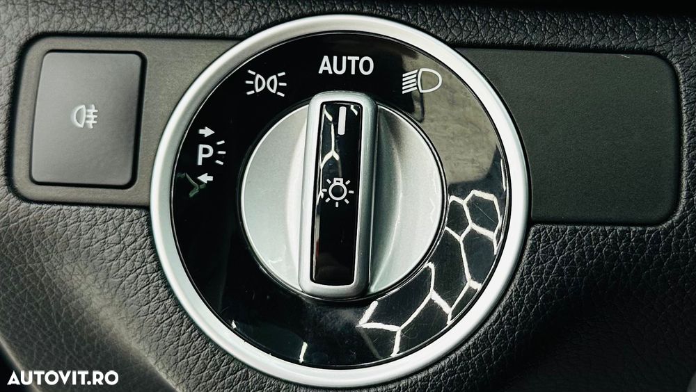 Mercedes-Benz C 200 CDI DPF (BlueEFFICIENCY) Avantgarde - 14