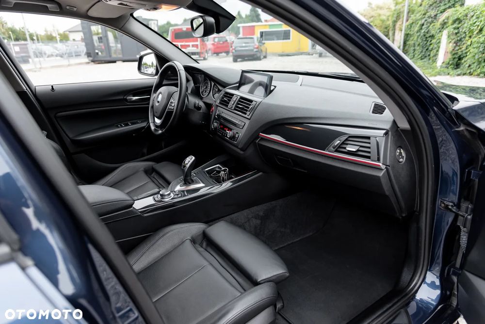 BMW Seria 1 120d Sport-Aut Urban Line - 22
