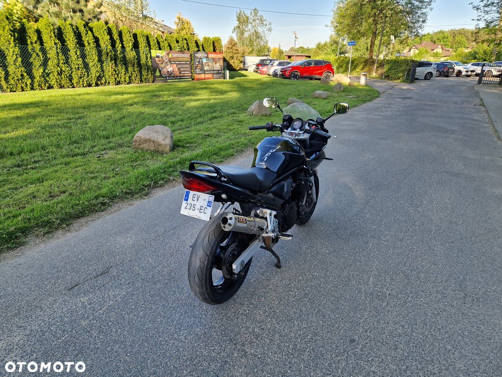 Suzuki Bandit - 12