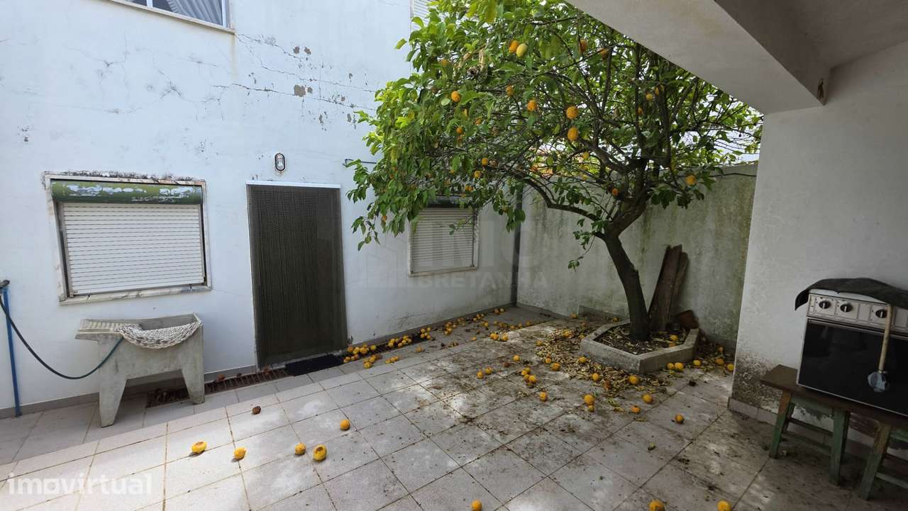 Moradia T3 com Garagem e Terraço - Malpica do Tejo - Grande imagem: 2/29