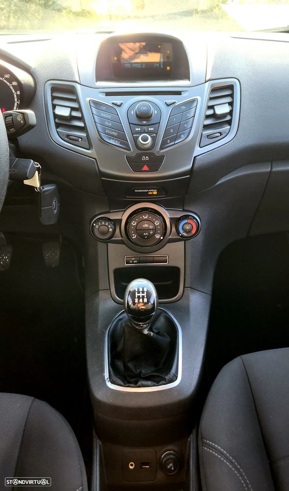 Ford Fiesta 1.0 Ti-VCT Titanium - 9