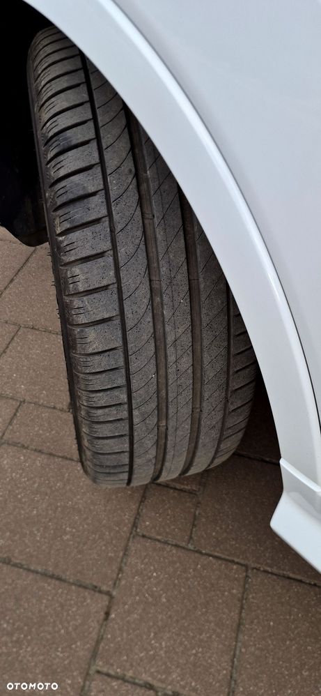 Ford Kuga 2.0 TDCi 4x2 ST-Line - 39