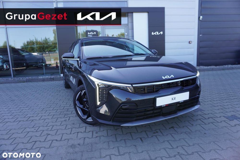 Kia K4 - 1