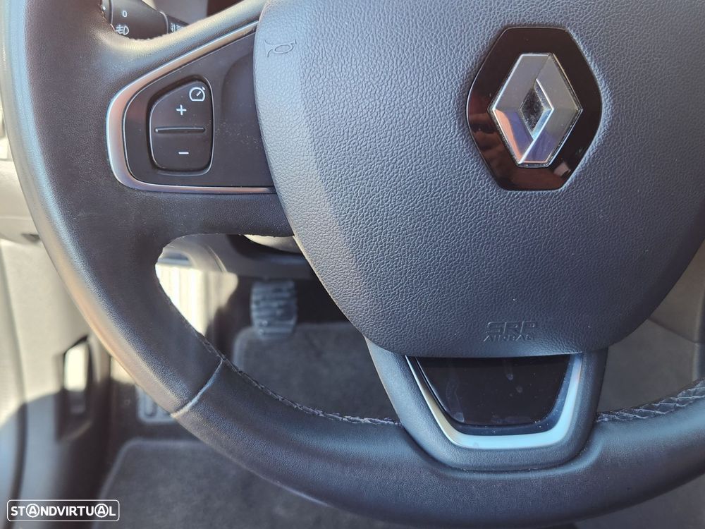 Renault Clio 1.5 dCi Limited EDition - 17