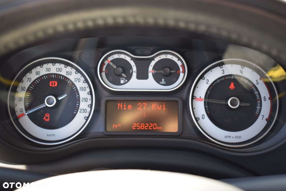 Fiat 500L - 28