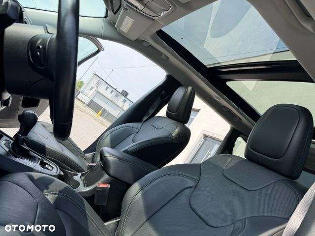 Jeep Cherokee 3.2 V6 Active Drive I Limited - 14