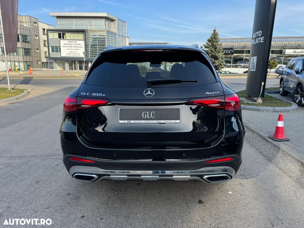 Mercedes-Benz GLC 300 e 4Matic 9G-TRONIC Edition AMG Line - 15