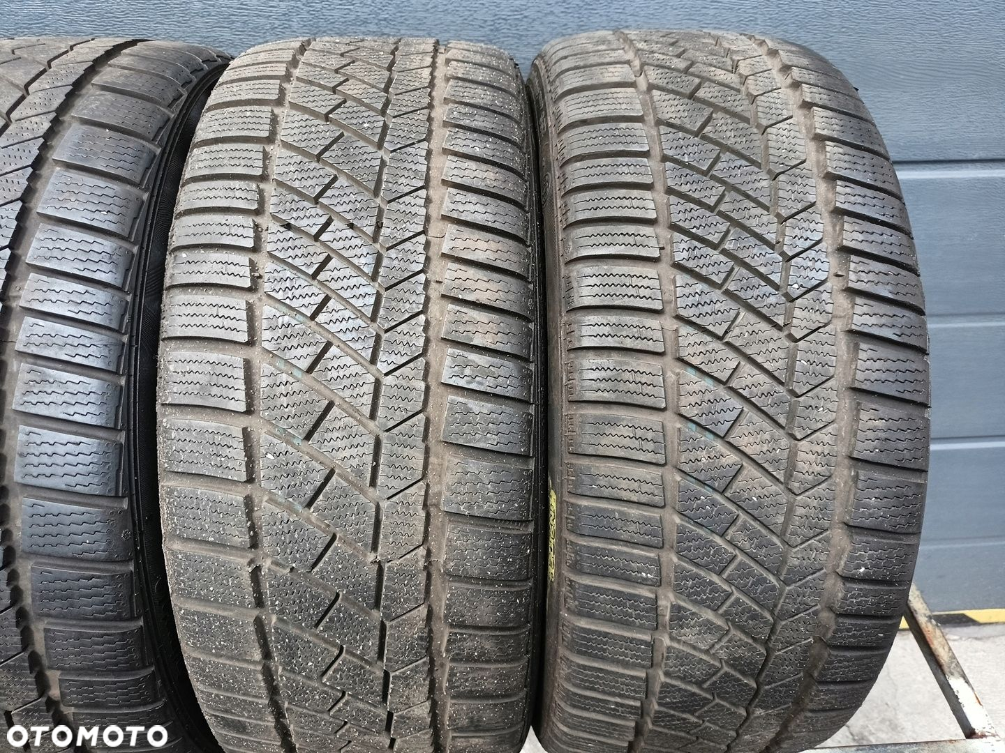 225/40R18 Continental ContiWinterContact TS830P opony zima 8,3mm - 3