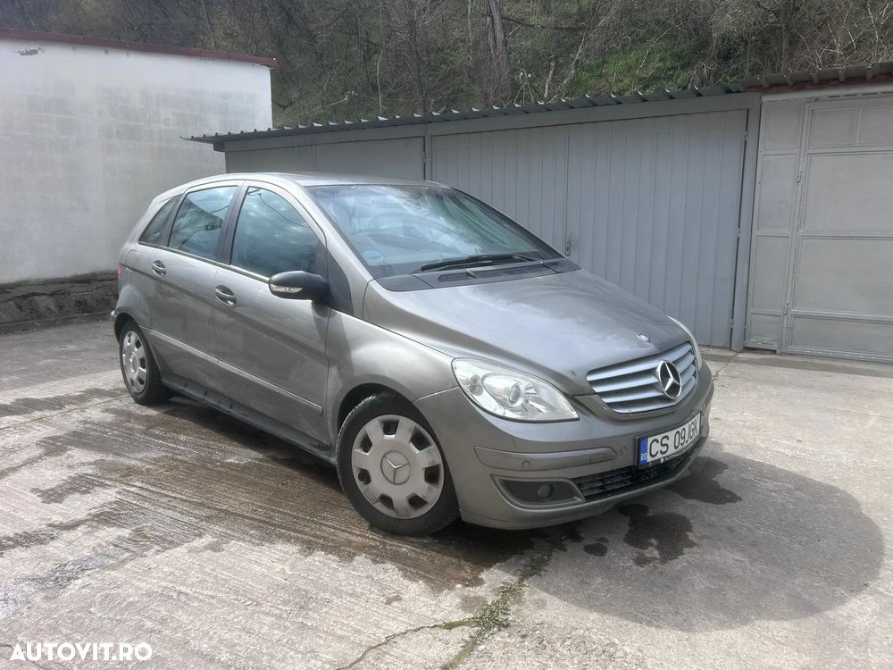 Mercedes-Benz B 180 CDI - 1