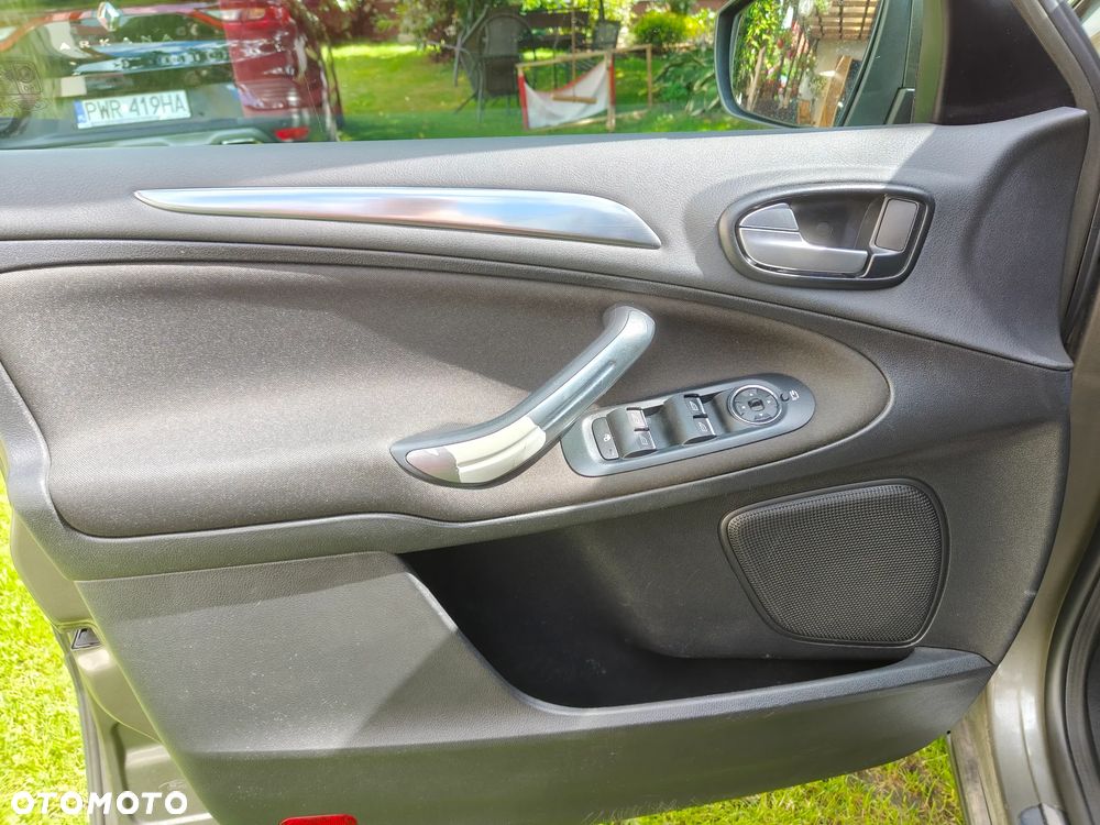Ford S-Max 2.0 TDCi DPF Titanium X - 15