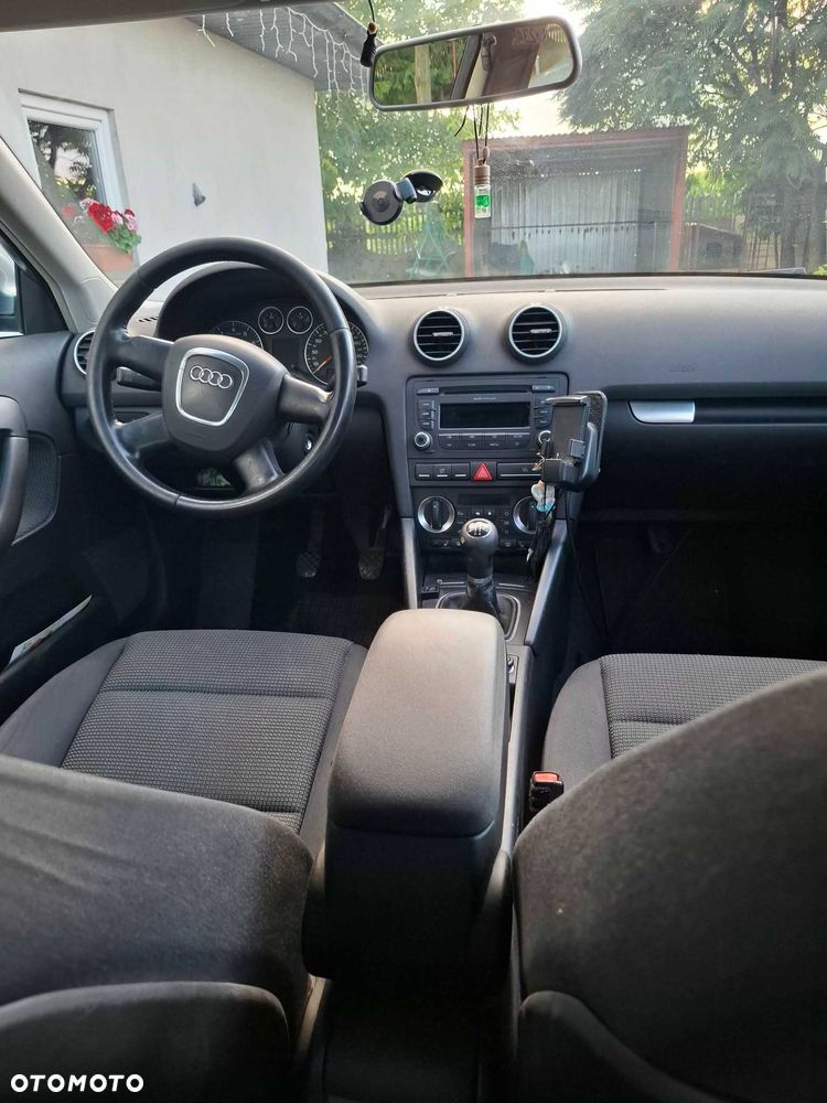 Audi A3 Sportback - 4