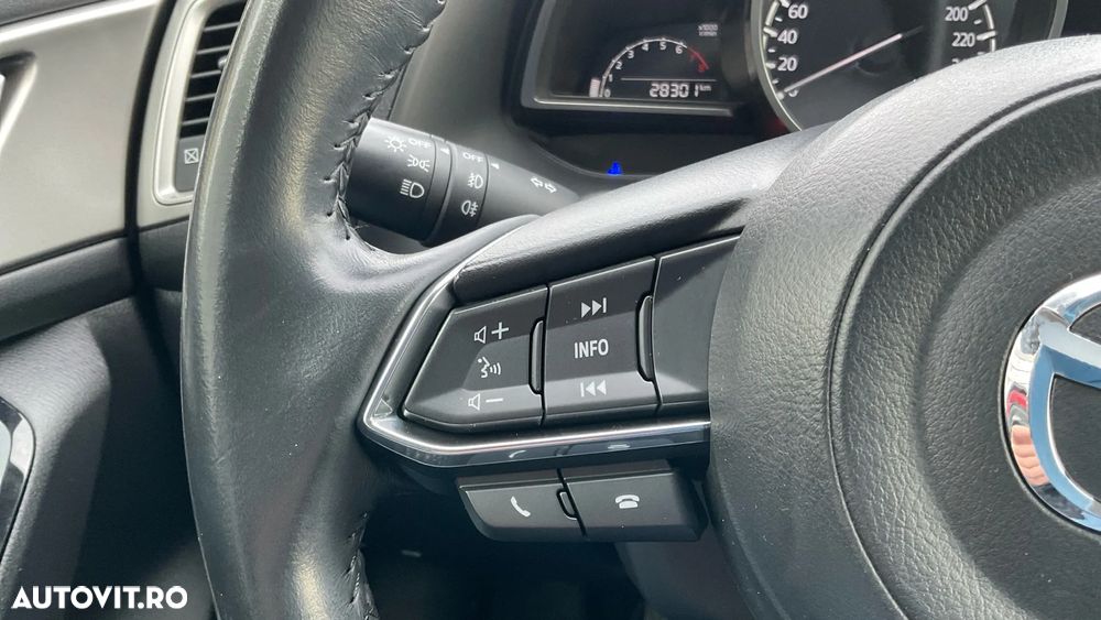 Mazda 3 G120 Attraction - 17