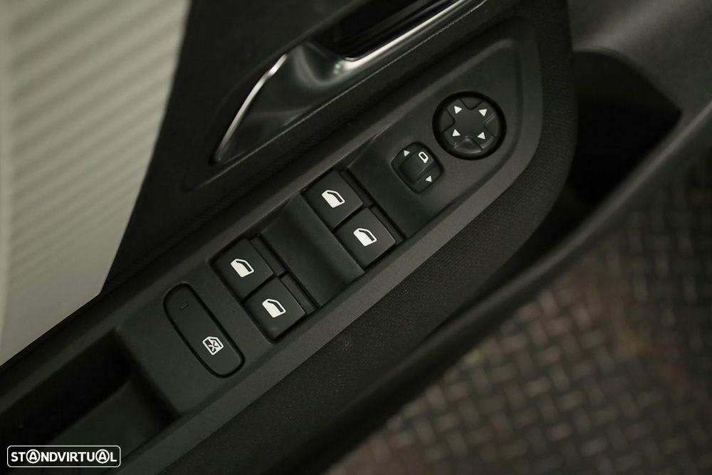 Citroën C4 X 1.2 PureTech YOU! - 19