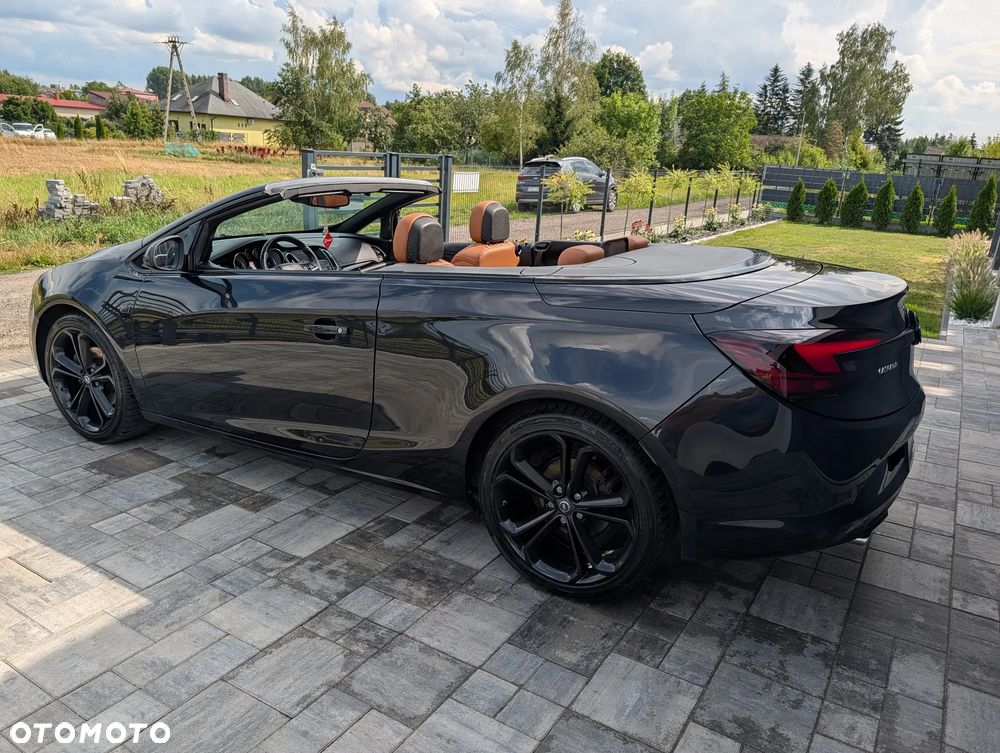 Opel Cascada 2.0 CDTI Cosmo S&S - 21