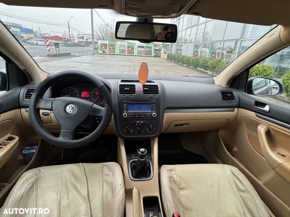 Volkswagen Golf 1.9 TDI Comfortline - 27