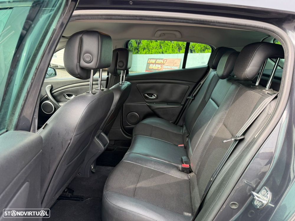 Renault Mégane 1.5 dCi Dynamique - 7