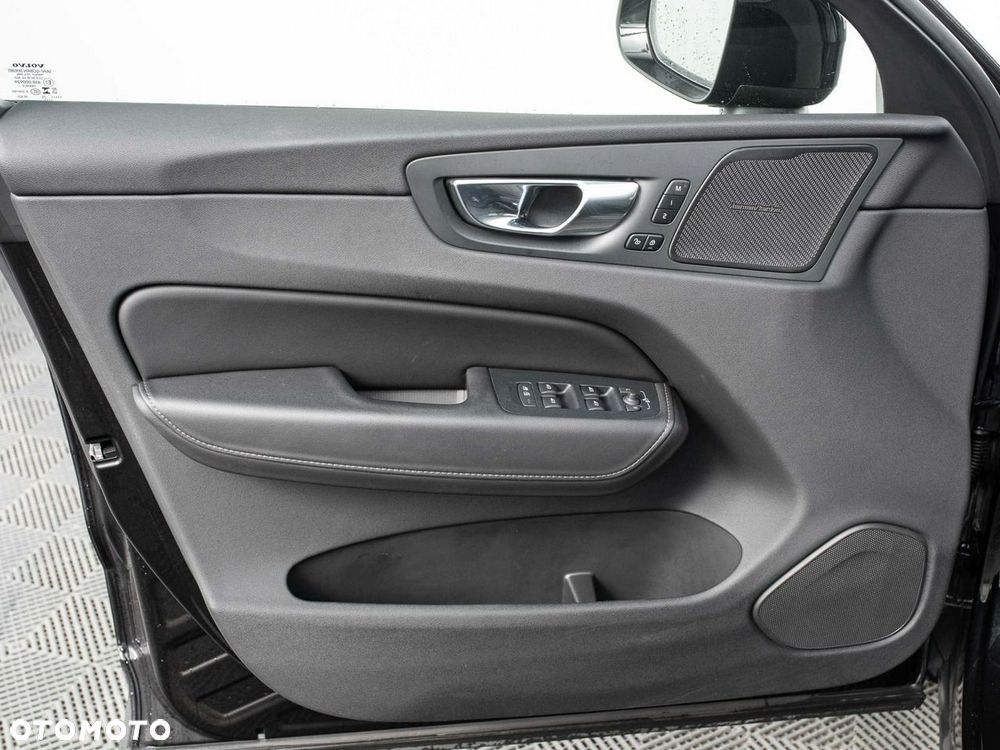 Volvo XC 60 - 10