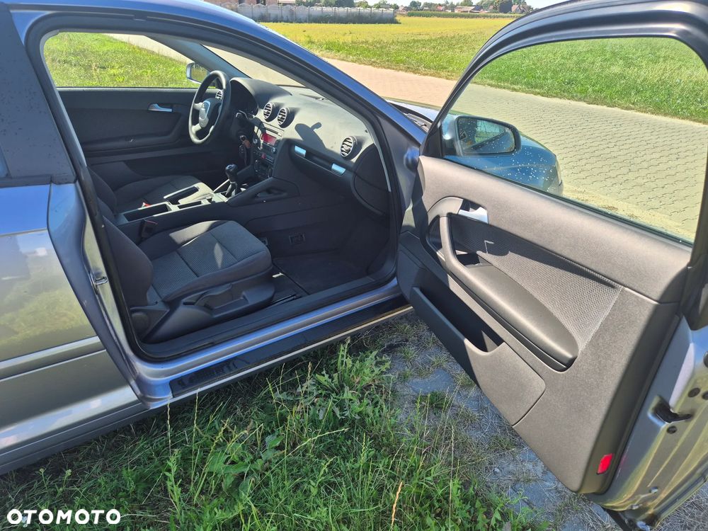 Audi A3 Sportback - 11