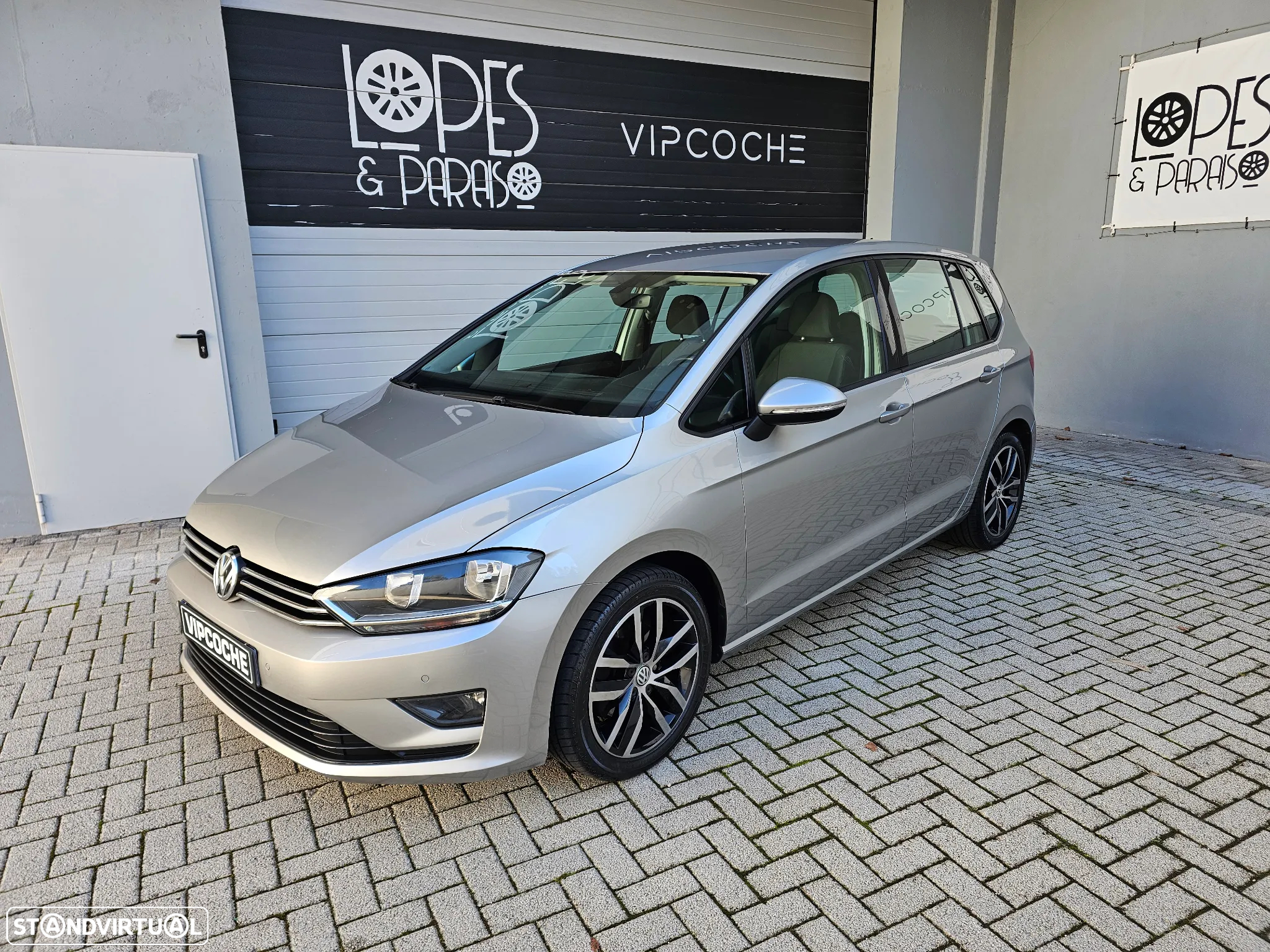 VW Golf 1.6 TDI Highline - 2