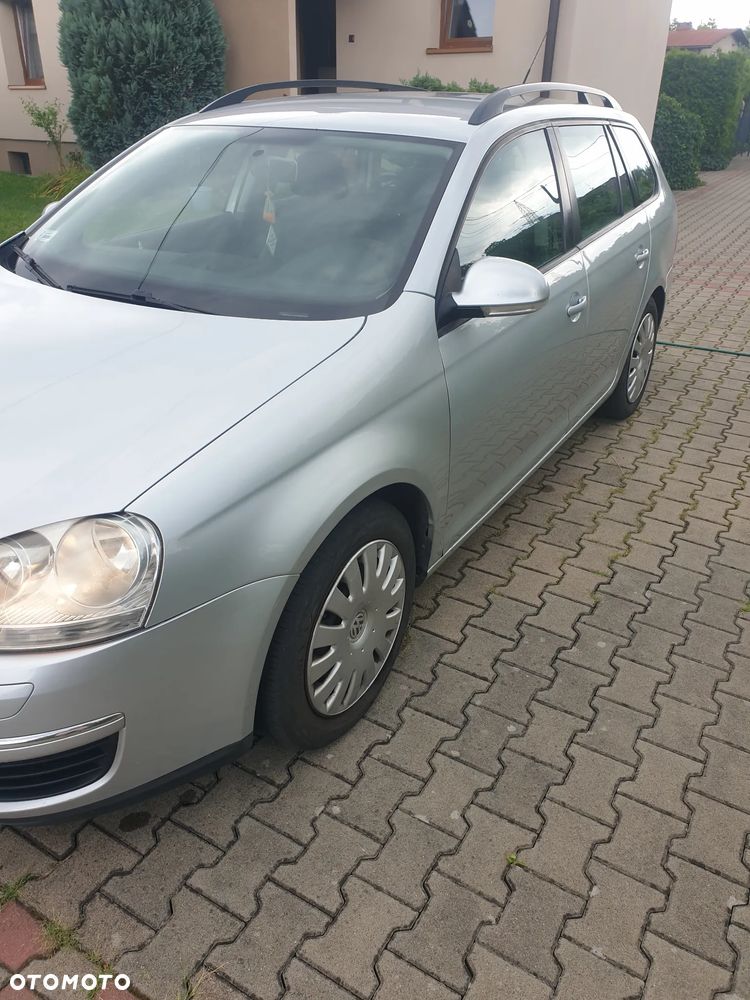 Volkswagen Golf - 9
