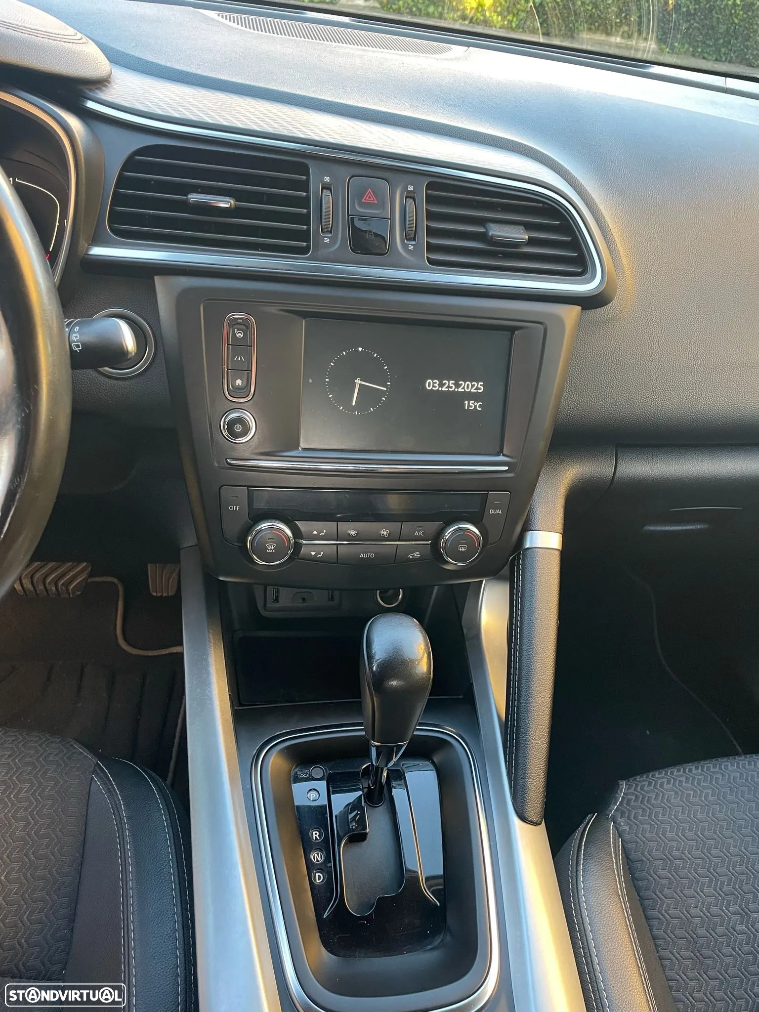 Renault Kadjar Energy dCi 110 EDC LIMITED - 10