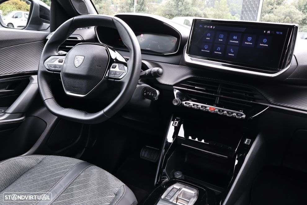 Peugeot 2008 1.2 Hybrid Allure e-DCS6 - 12