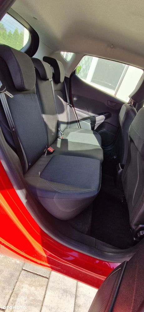 Ford Fiesta 1.0 EcoBoost S&S TITANIUM - 15