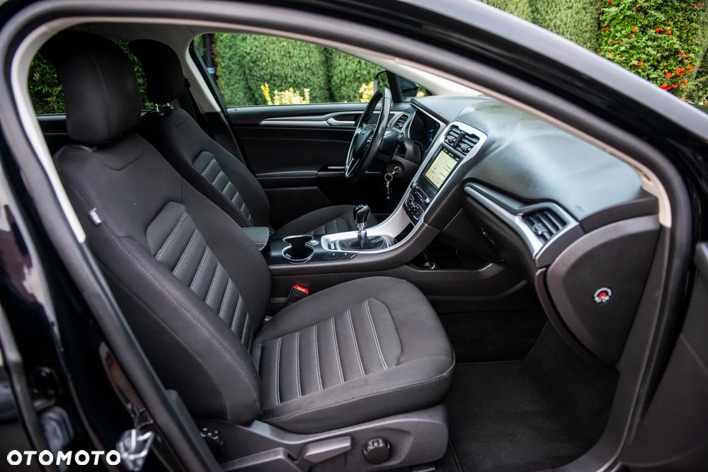 Ford Mondeo 1.5 EcoBoost Edition - 37