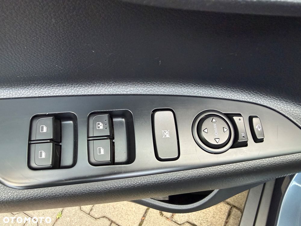 Kia Stonic 1.4 L - 18