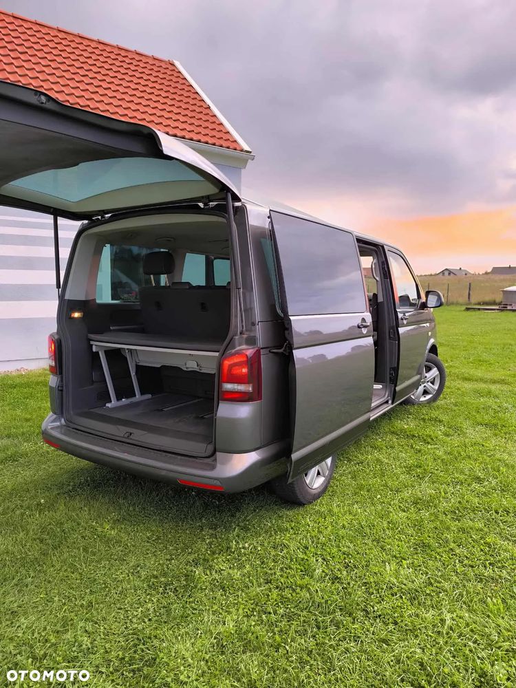 Volkswagen Multivan - 23